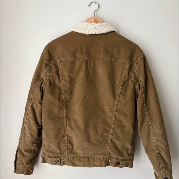Levi's Corduroy Tan Sherpa-Collar Jacket Size M - Picture 3 of 3